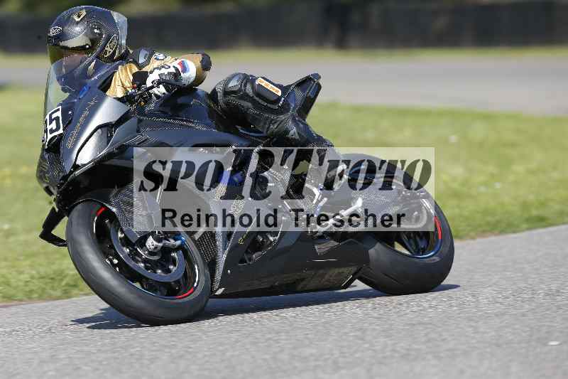 /44 09.08.2025 Plüss Moto Sport ADR/Freies Fahren/85